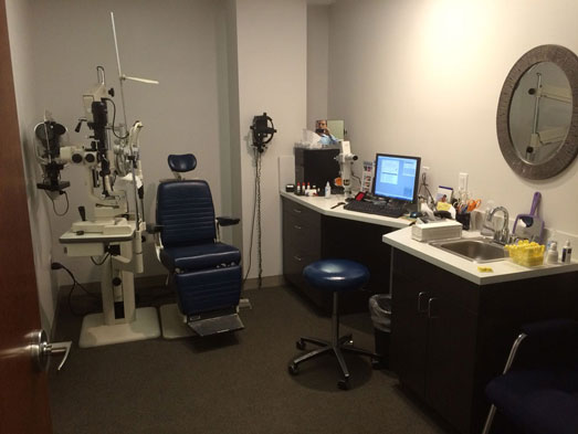 Comprehensive Eye Exam room